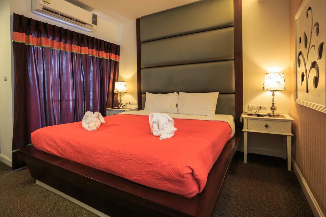 Kwan Ruen Park Hotel Nakhon Ratchasima Bagian luar foto