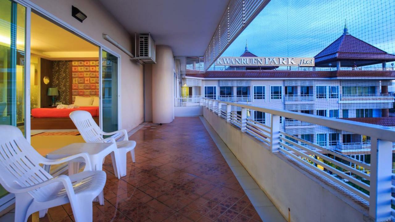 Kwan Ruen Park Hotel Nakhon Ratchasima Bagian luar foto