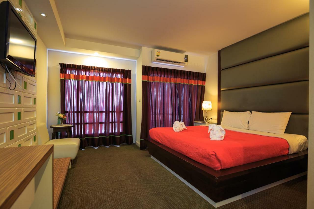 Kwan Ruen Park Hotel Nakhon Ratchasima Bagian luar foto