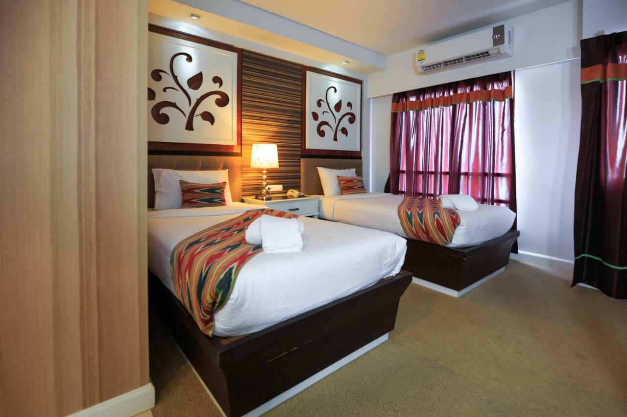 Kwan Ruen Park Hotel Nakhon Ratchasima Bagian luar foto