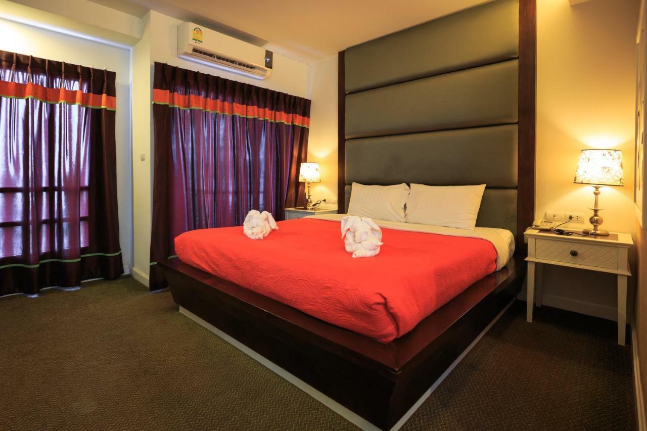 Kwan Ruen Park Hotel Nakhon Ratchasima Bagian luar foto
