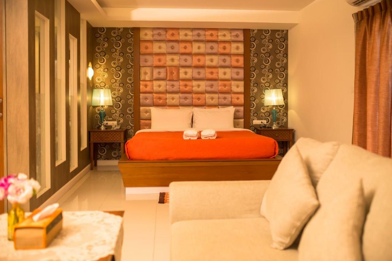Kwan Ruen Park Hotel Nakhon Ratchasima Bagian luar foto