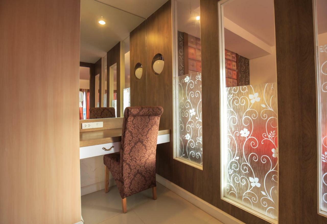 Kwan Ruen Park Hotel Nakhon Ratchasima Bagian luar foto